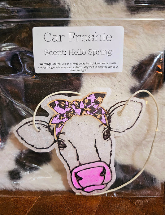 Freshie- Cow with Bow - Hello Spring